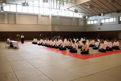 代表・古田一雄写真