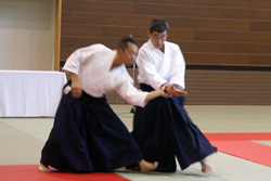 代表・古田一雄写真