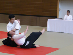 代表・古田一雄写真