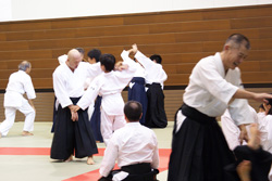 代表・古田一雄写真