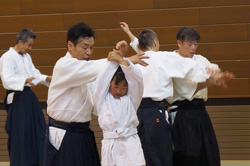代表・古田一雄写真