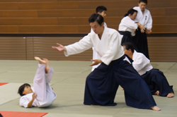 代表・古田一雄写真