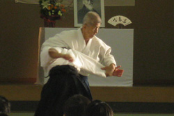 代表・古田一雄写真