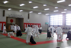 代表・古田一雄写真